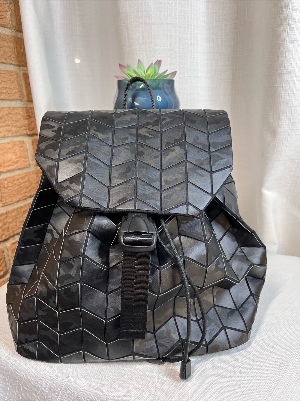 NWT Patrizia Luca Milano Geometric Camo Backpack Black 3D Origami Futuristic